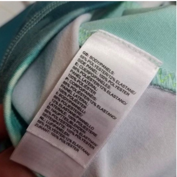 Northface Women’s Racer Back Running Athletic Top NWOT Size M - Picture 4 of 10